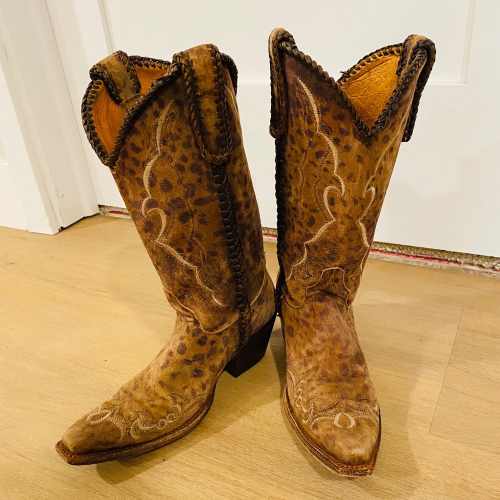 Lucchese Women's Size 7 Camel Cheetah Print Calf Snip Toe Western Boots